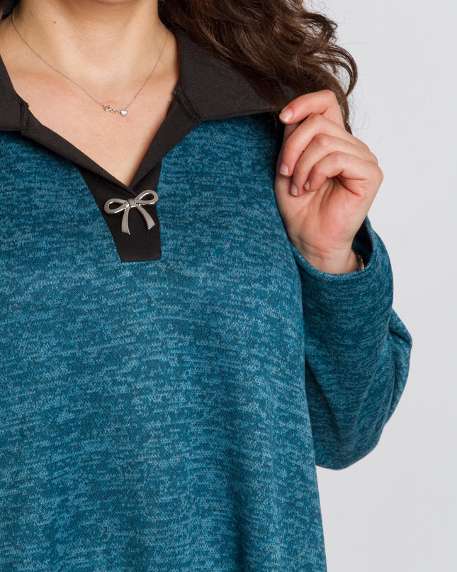 Πετρόλ τουνίκ με γιακά και V ντεκολτέ σε μεγάλα μεγέθη