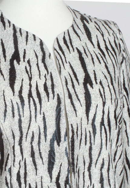 Σακάκι σε μεγάλα μεγέθη με 3/4 μανίκια και animal print