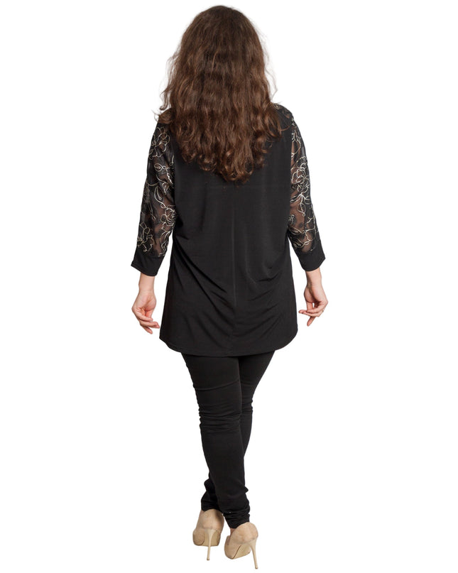 Μαύρη επίσημη τουνίκ με εντυπωσιακό κέντημα