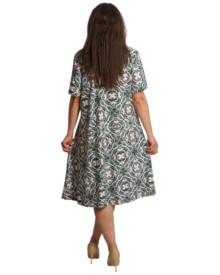 Αέρινο καλοκαιρινό φόρεμα με γεωμετρικό σχέδιο