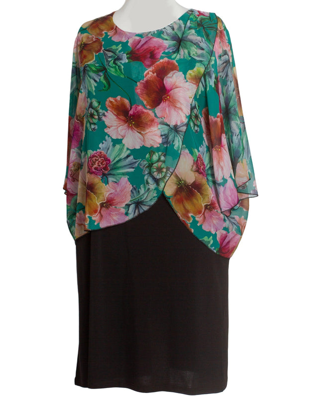 Φόρεμα με ανάλαφρο σιφόν & φλοράλ μοτίβο σε μεγάλα μεγέθη