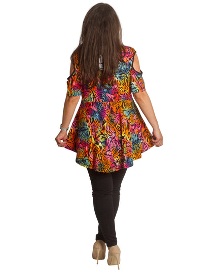 Μακριά τουνίκ σε μεγάλα μεγέθη με λουλουδάτο print