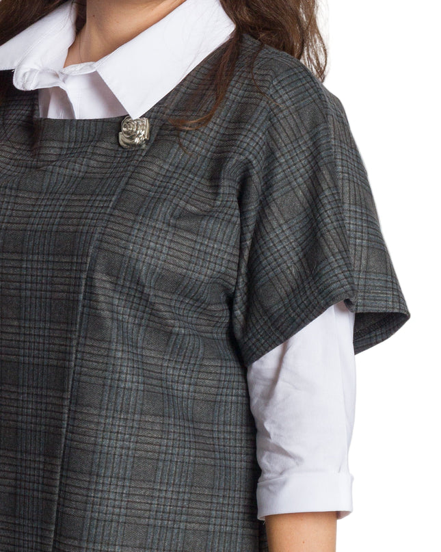 Επίσημο σετ με πουκάμισο και γκρι καρό γιλέκο