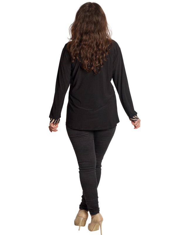 Μαύρη τουνίκ με animal print και ίσια γραμμή