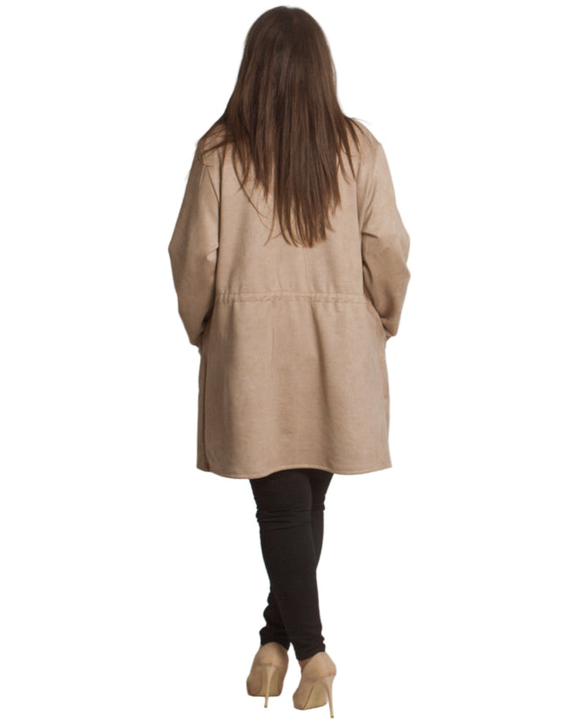 Μπεζ ζακέτα σε μεγάλα μεγέθη με φερμουάρ