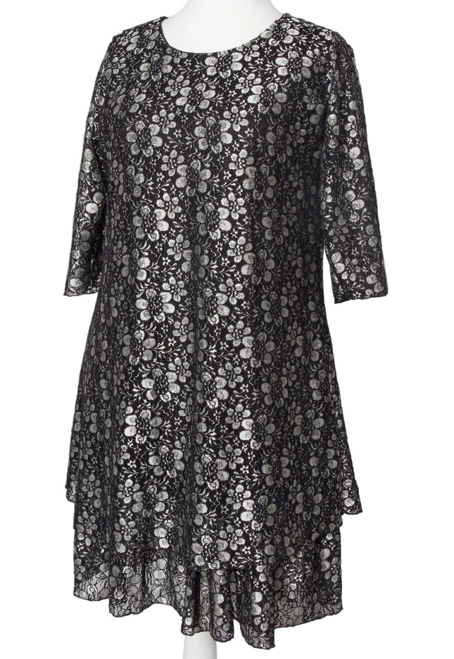 Μαύρο επίσημο φόρεμα με φλοράλ δαντέλα