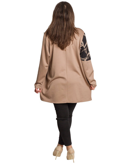 Μπέζ κομψή τουνίκ με γεωμετρικό μοτίβο σε μεγάλα μεγέθη