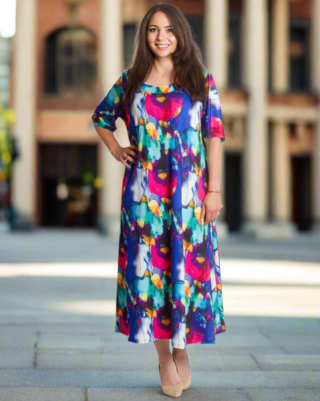 Πολύχρωμο μακρύ φόρεμα με στρογγυλή λαιμόκοψη