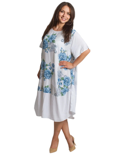 Λευκό αέρινο φόρεμα με μπλε φλοράλ μοτίβα