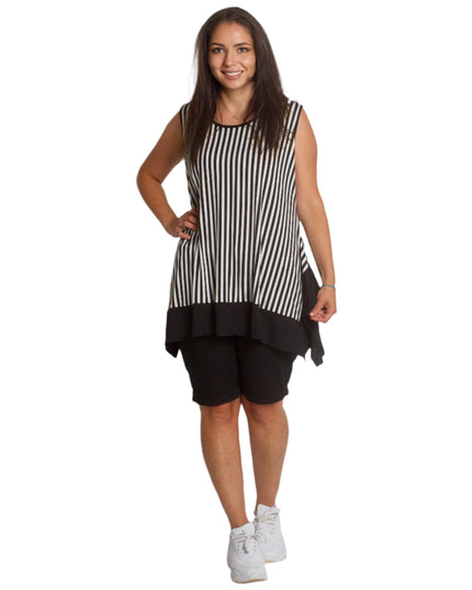 Αέρινο τοπ με μαύρο-άσπρο ριγέ και ασύμμετρο τελείωμα