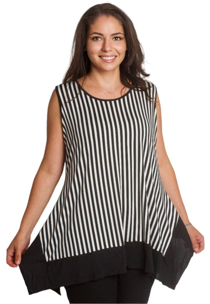 Αέρινο τοπ με μαύρο-άσπρο ριγέ και ασύμμετρο τελείωμα