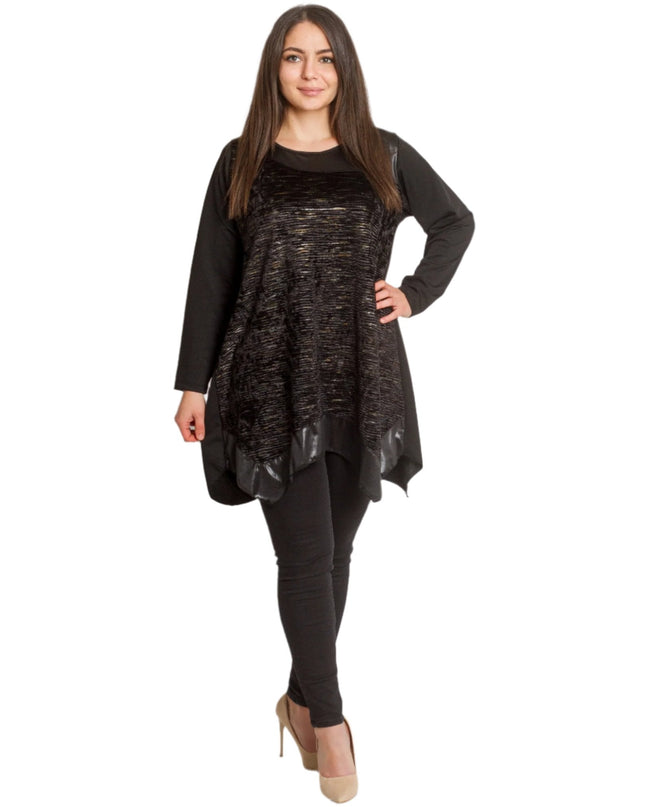 Μαύρη άνετη τουνίκ σε μεγάλα μεγέθη με στρογγυλή λαιμόκοψη