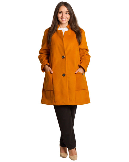 Ελαφρύ γυναικείο παλτό σε μεγάλα μεγέθη