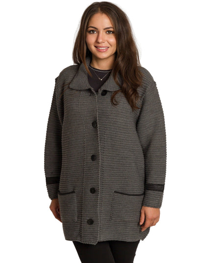 Γκρι πλεκτή ζακέτα με κουμπιά και τσέπες σε μεγάλα μεγέθη