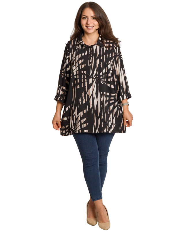 Γυναικείο μαύρο πουκάμισο σε μεγάλα μεγέθη