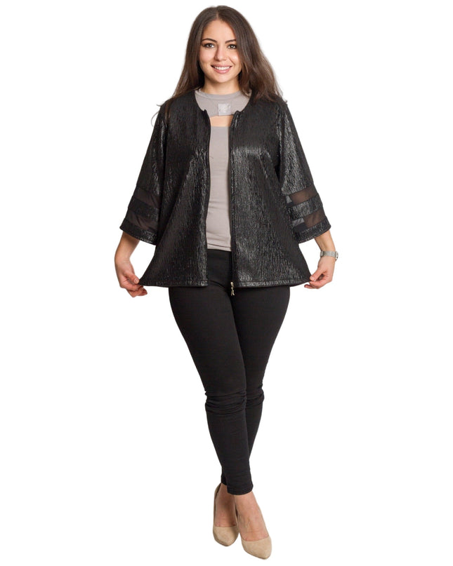 Μαύρο γυναικείο σακάκι με γυαλιστερή υφή σε μεγάλα μεγέθη