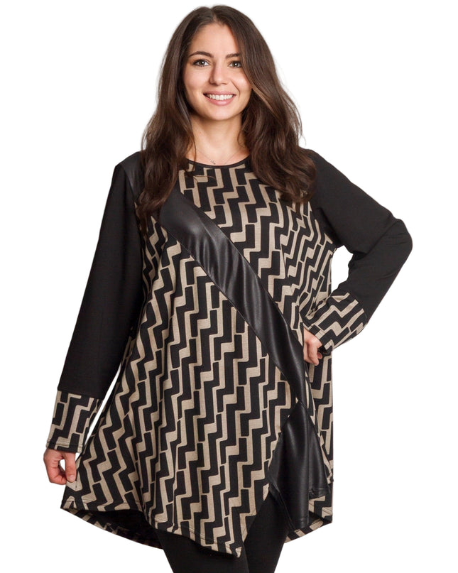 Μαύρη τουνίκ με γεωμετρικό σχέδιο και δερμάτινη λωρίδα