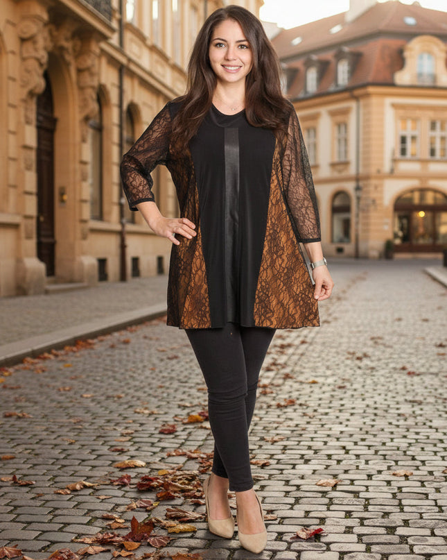 Κομψή τουνίκ με δαντελένια στοιχεία σε μεγάλο μέγεθος