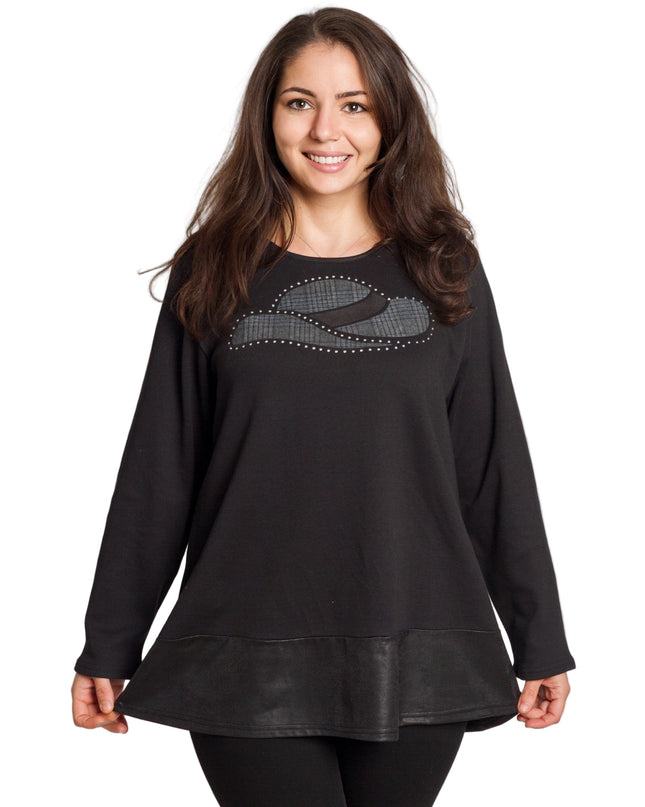 Μαύρη τουνίκ με διακόσμηση και δερμάτινη λεπτομέρεια