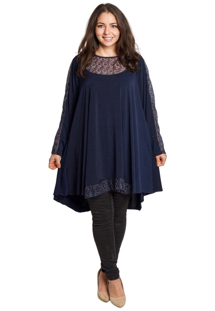 Κομψή μπλε τουνίκ με πουά plus size