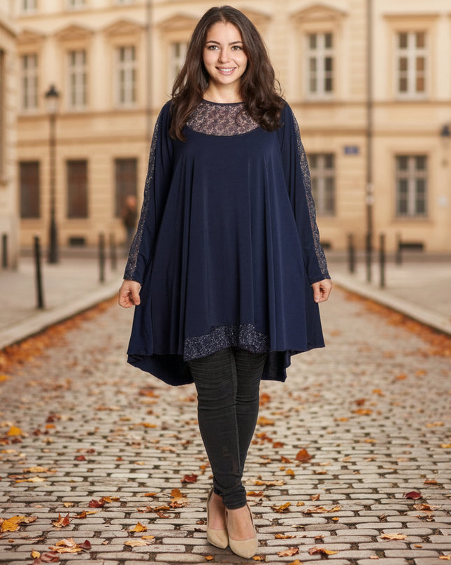 Κομψή μπλε τουνίκ με πουά plus size