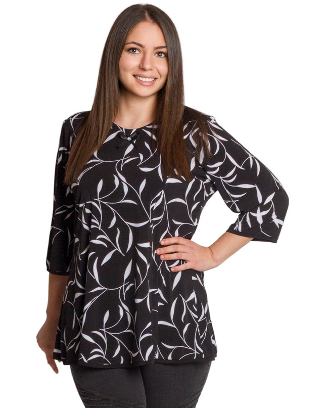 Μαύρη φαρδιά τουνίκ με λευκά λουλούδια και 3/4 μανίκια