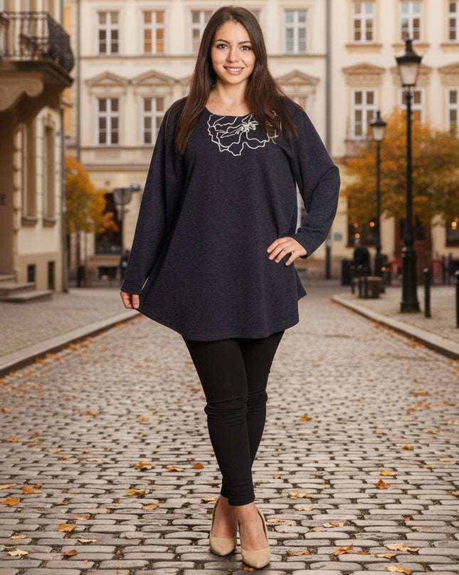 Σκούρα μπλε εβαζέ τουνίκ με διακόσμηση plus size