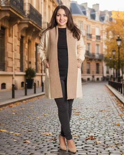 Μπεζ ζακέτα χωρίς κουμπιά με τσέπες και καρό λεπτομέρειες