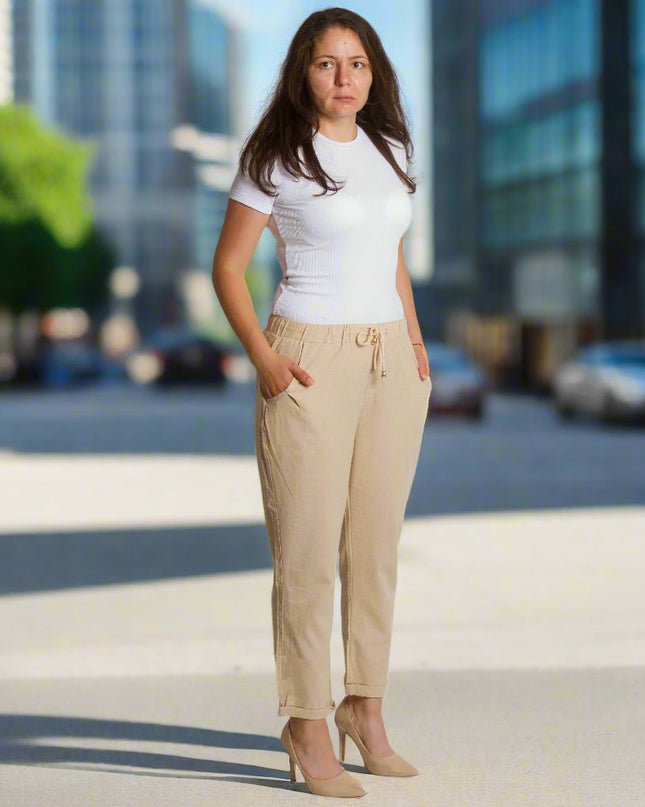 Бежов ленен панталон с джобове и връзки в големи размери - Maxi Market