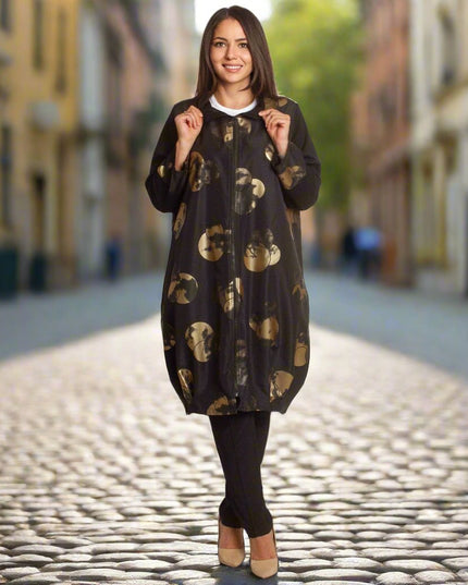 Дамски жакет в големи размери с ефектни златни кръгове - Maxi Market