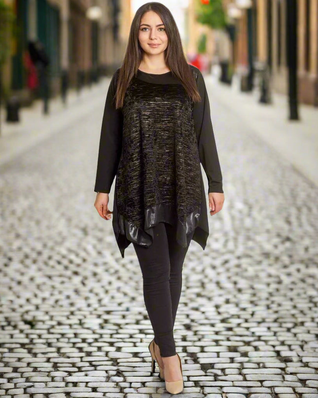 Μαύρη άνετη τουνίκ σε μεγάλα μεγέθη με στρογγυλή λαιμόκοψη