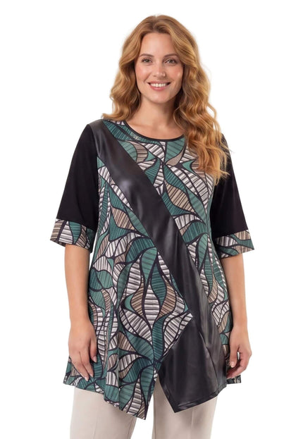 Επίσημη plus size μάξι τουνίκ με αφηρημένο μοτίβο, κοντά μανίκια και διαγώνιο πάνελ από οικολογικό δέρμα, μπροστινή όψη.