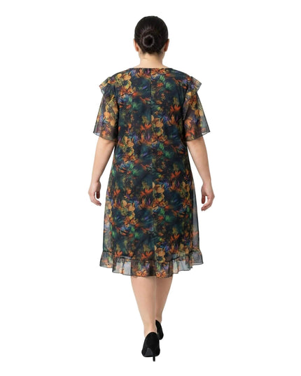 Επίσημο plus size φόρεμα από χρωματιστό σιφόν σε πίσω όψη, με εντυπωσιακό μοτίβο και βολάν στο κάτω μέρος.